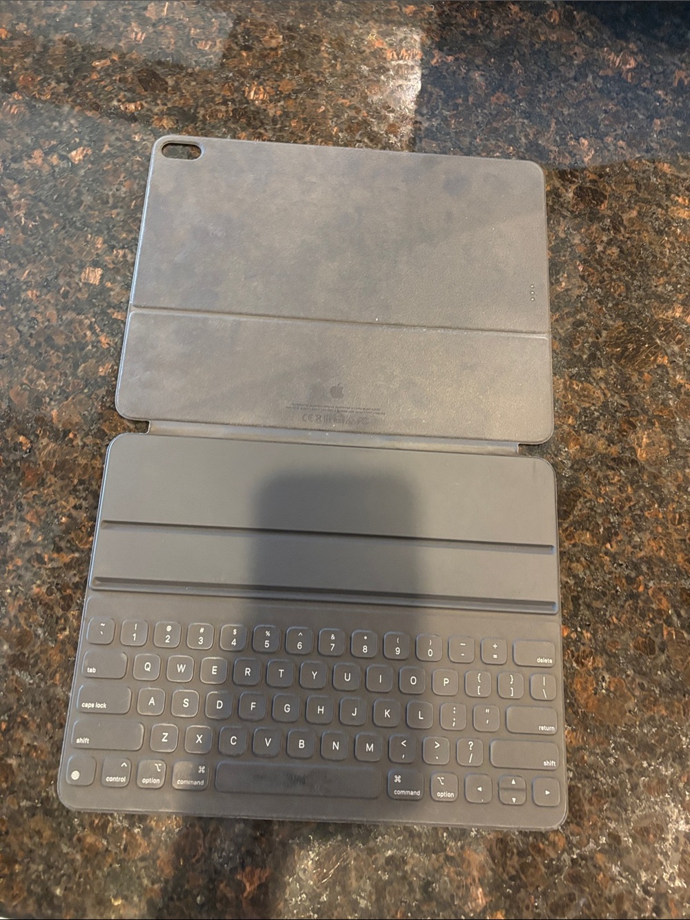 Apple Smart Keyboard Folio - Charcoal Gray
